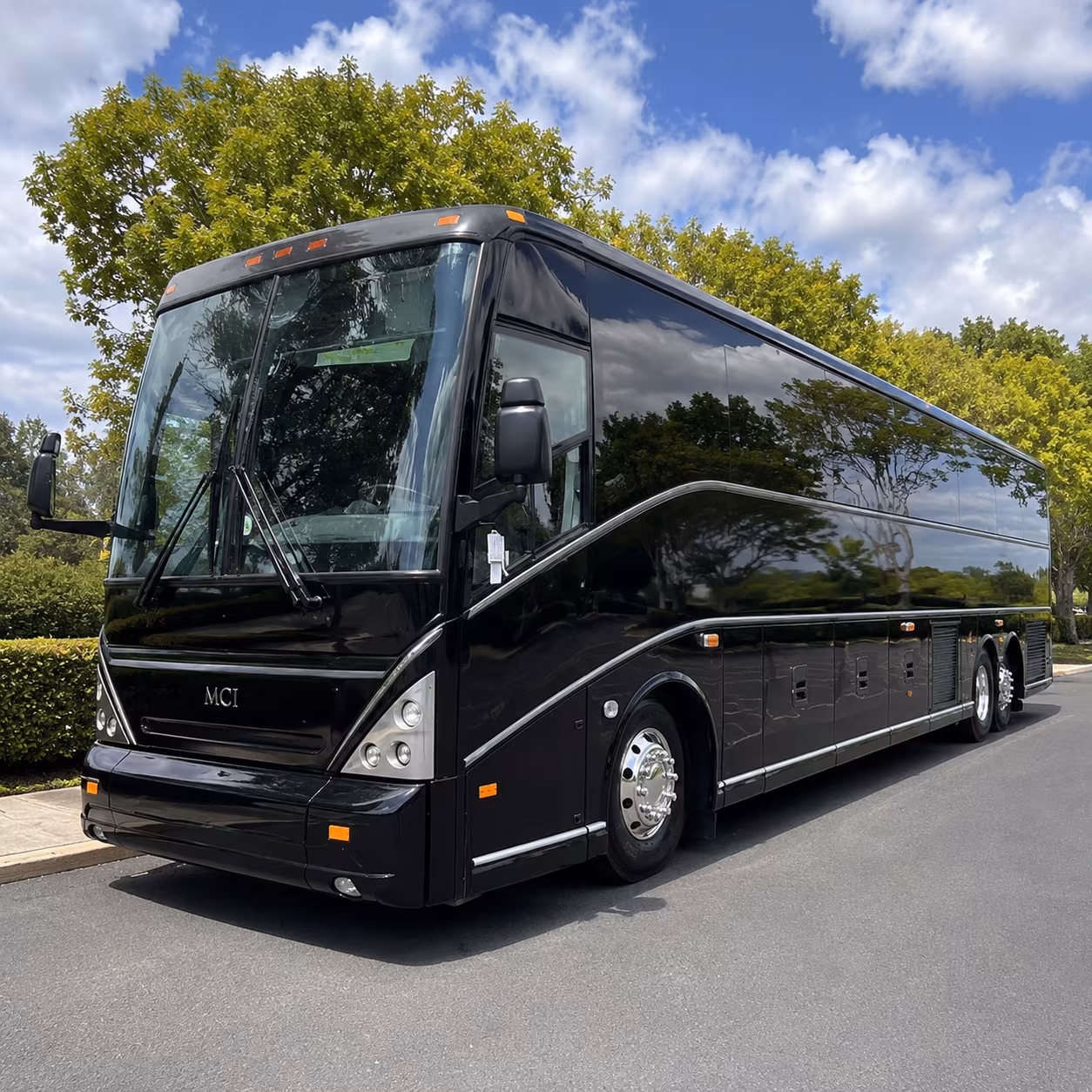 charter buses for torrance aerospace and defense campus groups