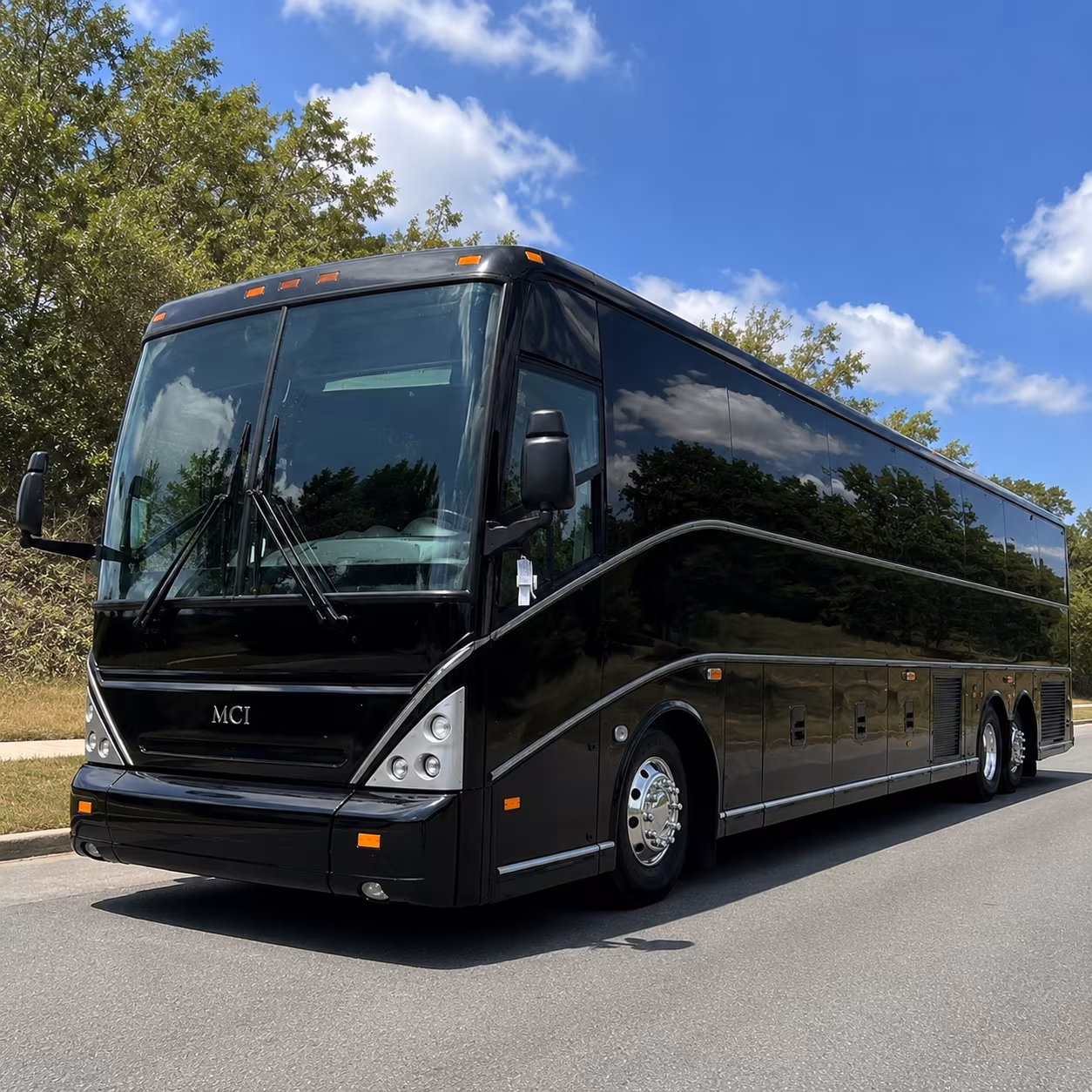employee shuttle buses for torrance medical and healthcare campuses