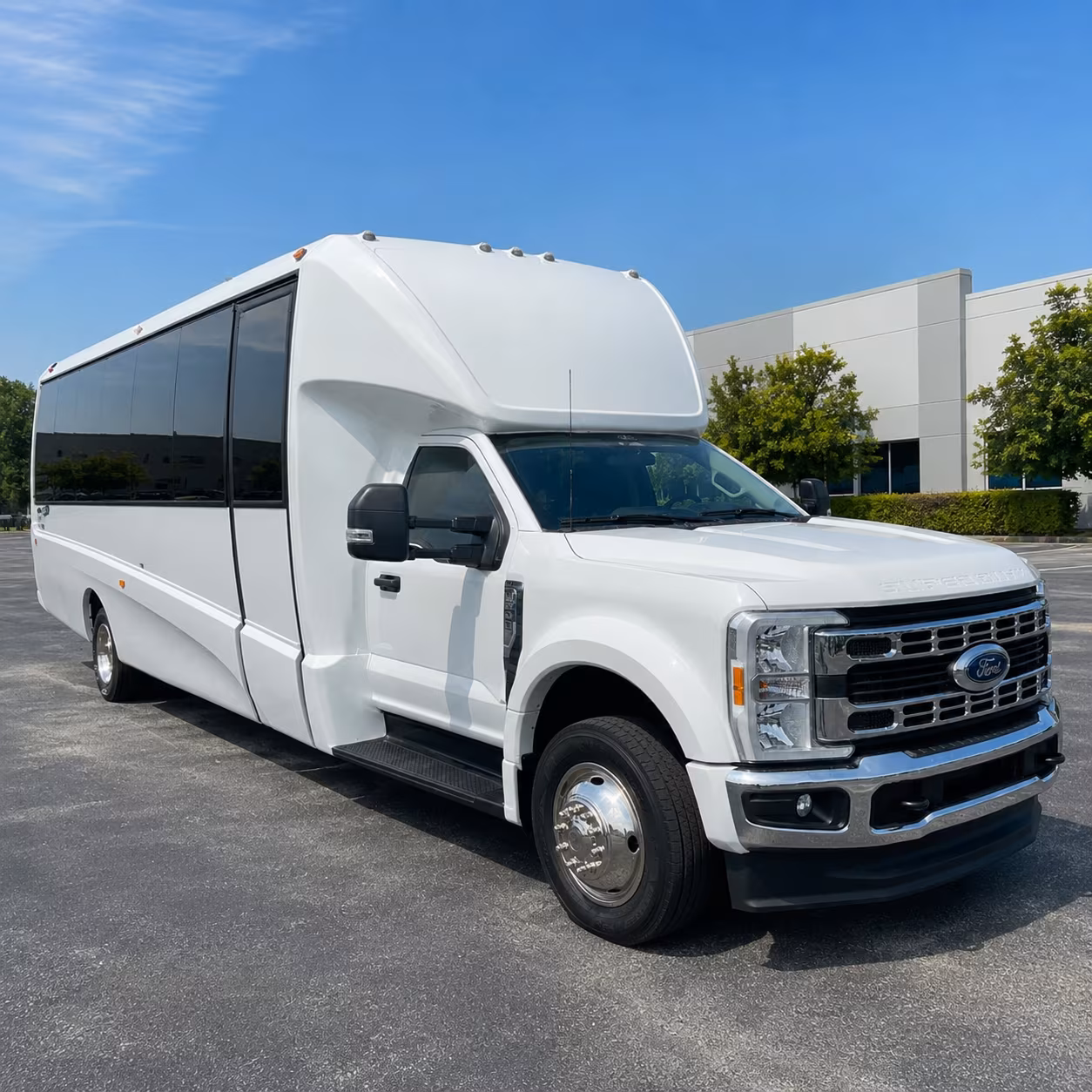 large scale bus services for south bay trade shows and industry events
