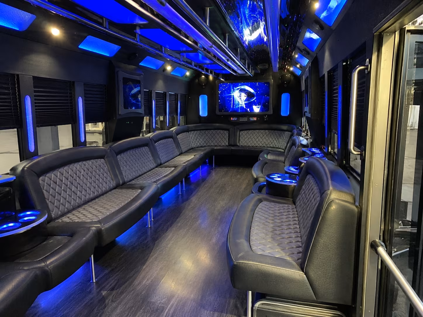 torrance 28 passenger party bus interior