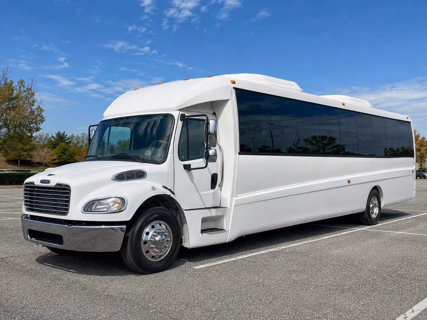 torrance 30 passenger party bus